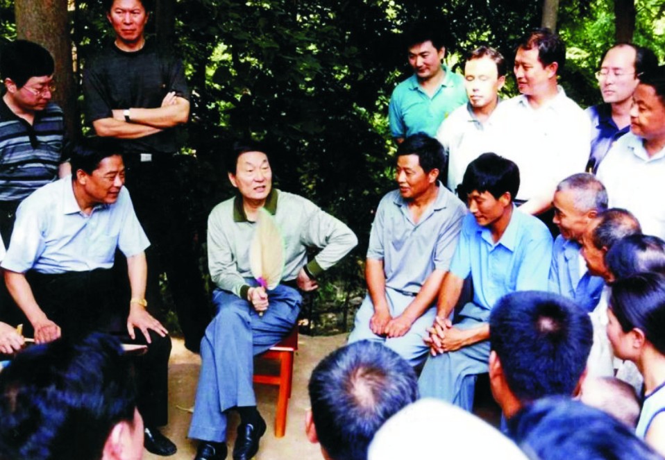 2001年7月20日，原國(guó)務(wù)院總理朱镕基在廬江臺(tái)創(chuàng)園調(diào)研